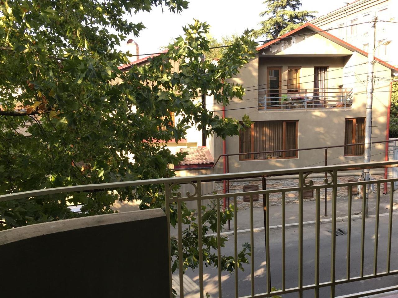 Tbili House Hotel Tbilisi Exterior photo